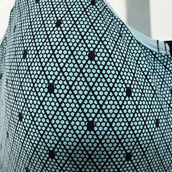 Women's Victoria's secret knockout
sports bra front closure Blue Size 32 DDD - Picture 11 of 16